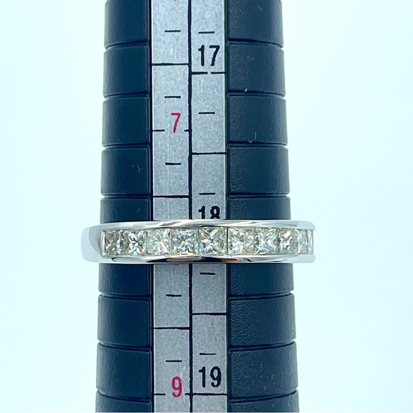 Affinity Diamonds 1 Carat Princess Cut Channel Set Ring 14k White Gold NIB - Picture 7 of 9